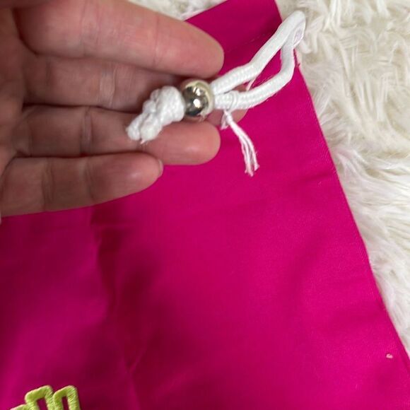 Henri Bendel Embroidered Shoe Accessory Dust/Travel Drawstring Bag Fuschia Pink - Picture 3 of 5
